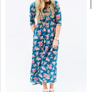 Floral maxi dress, long sleeve
